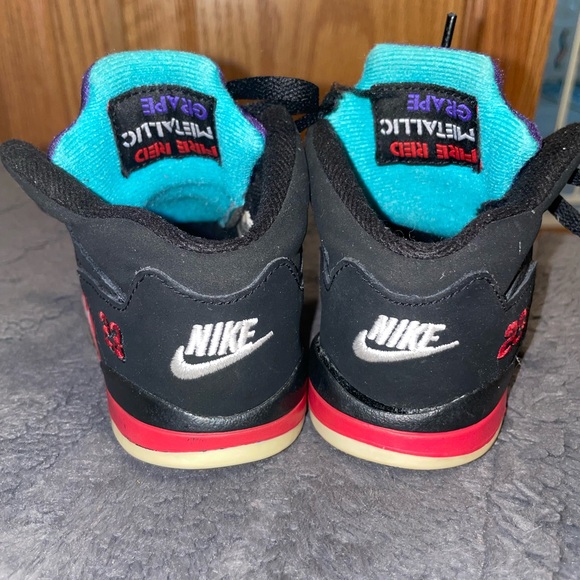 Child’s Nike Jordan air 5 Retro toddler size 7 - Picture 2 of 7